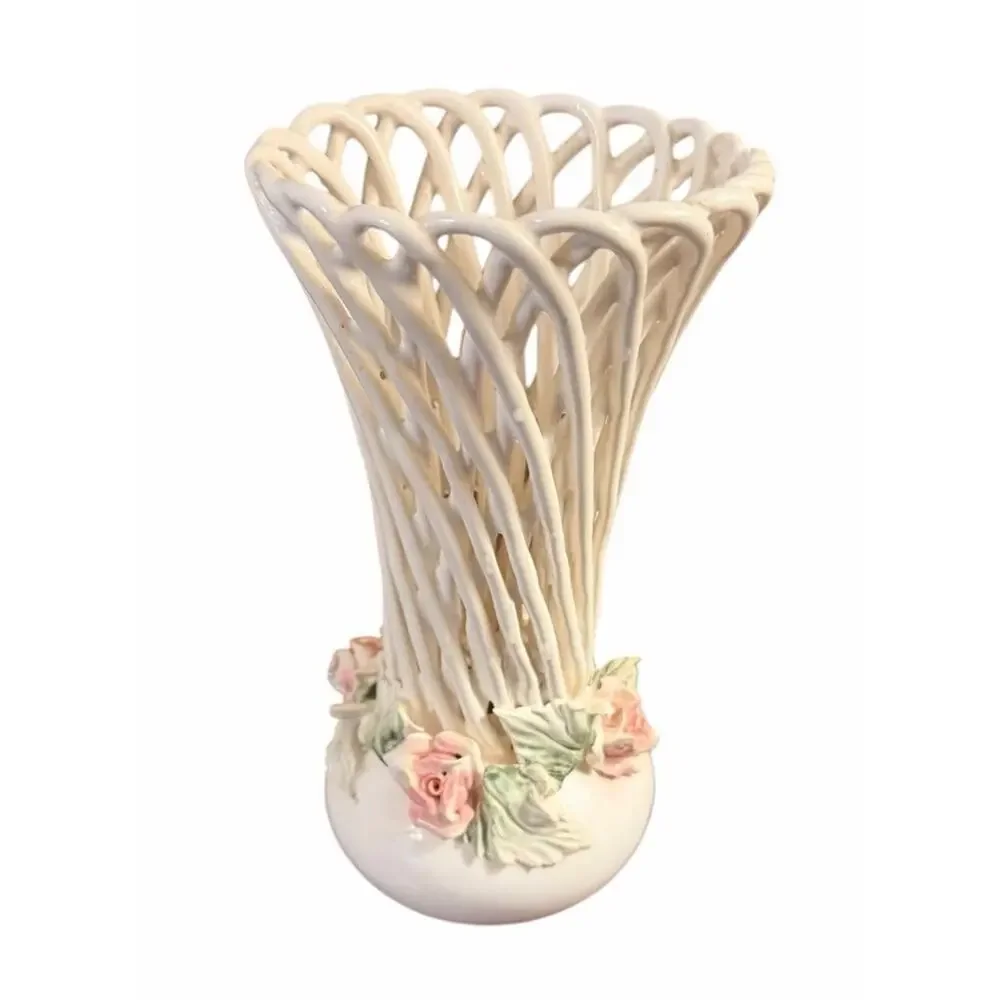 VINTAGE Porcelain Basket Weave Vase Flowers White 3568/67